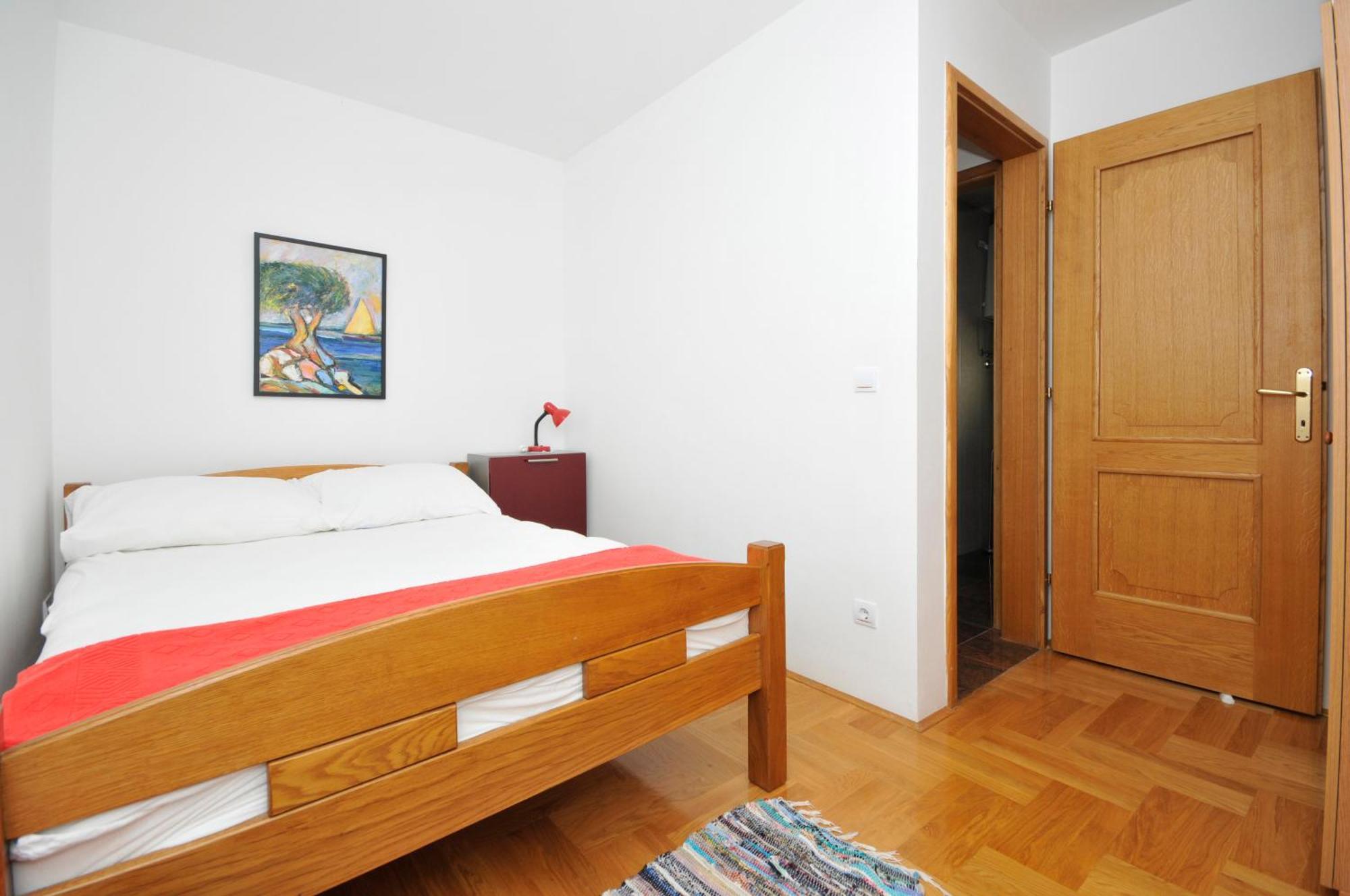 Apartmani Svalina - Seaview And 130M From Beach Trogir Exterior foto