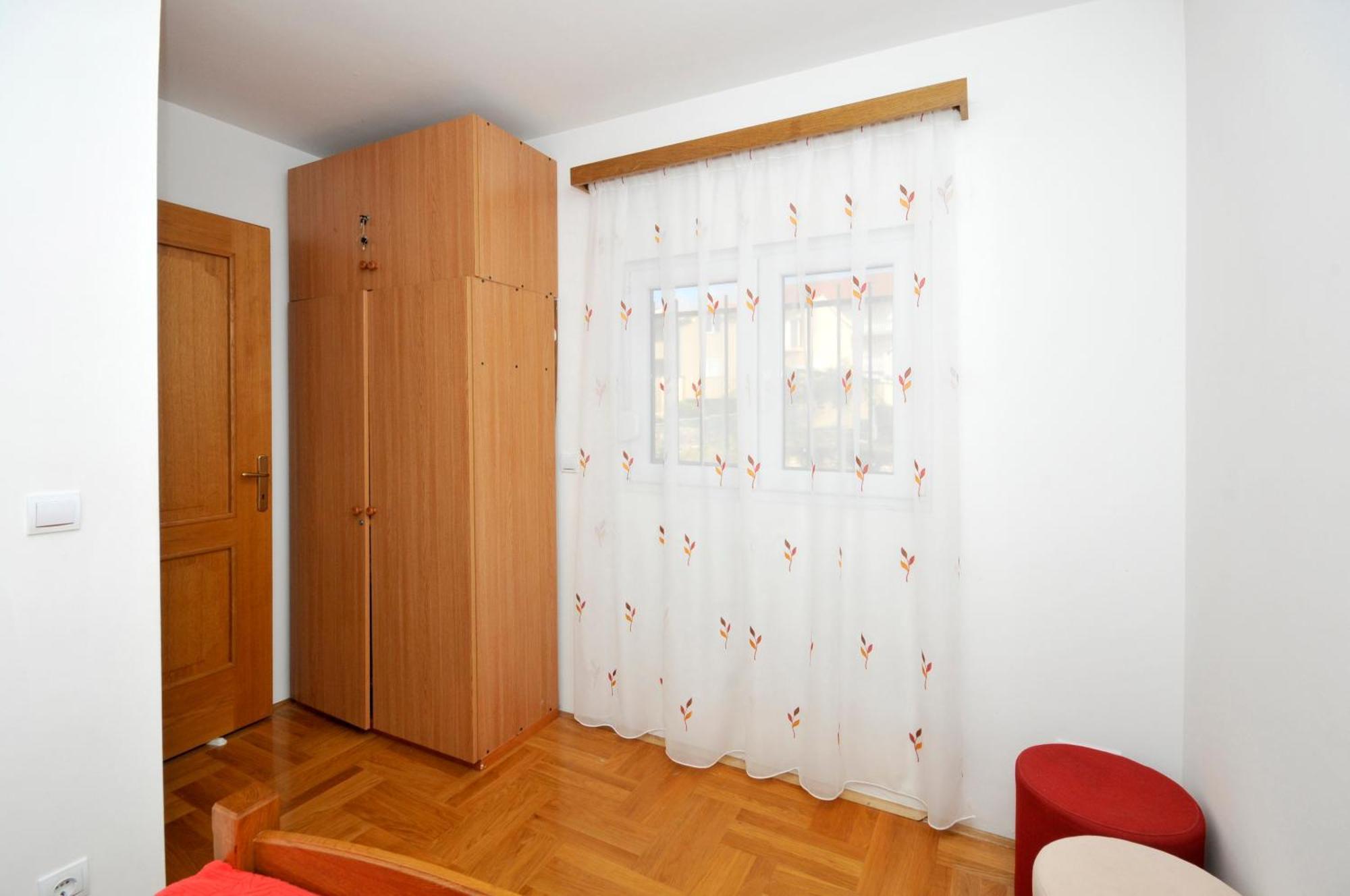 Apartmani Svalina - Seaview And 130M From Beach Trogir Exterior foto