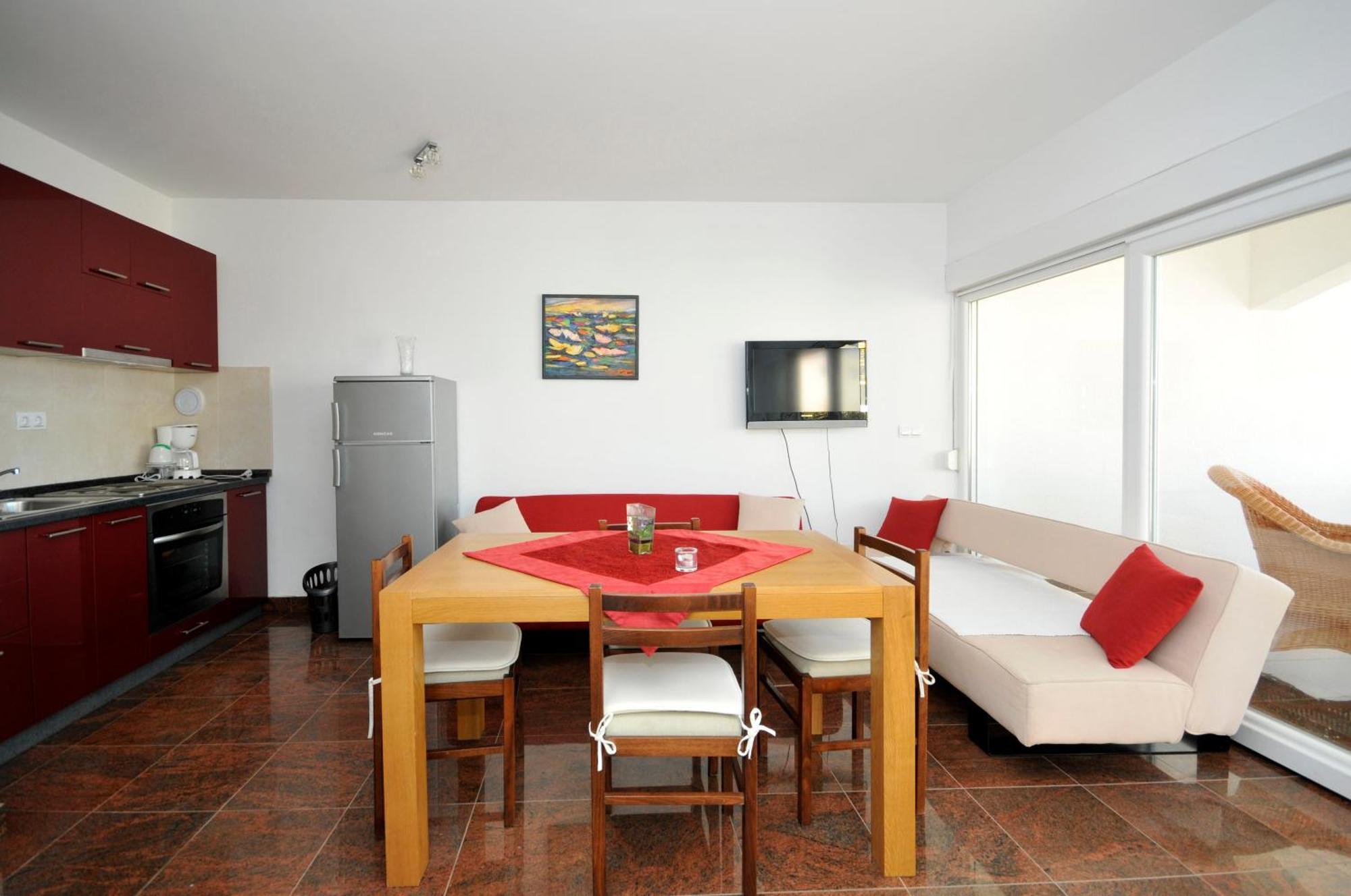 Apartmani Svalina - Seaview And 130M From Beach Trogir Exterior foto