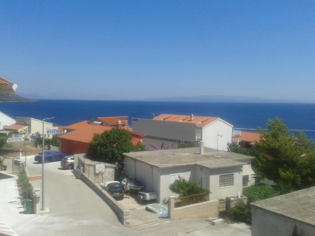 Apartmani Svalina - Seaview And 130M From Beach Trogir Exterior foto