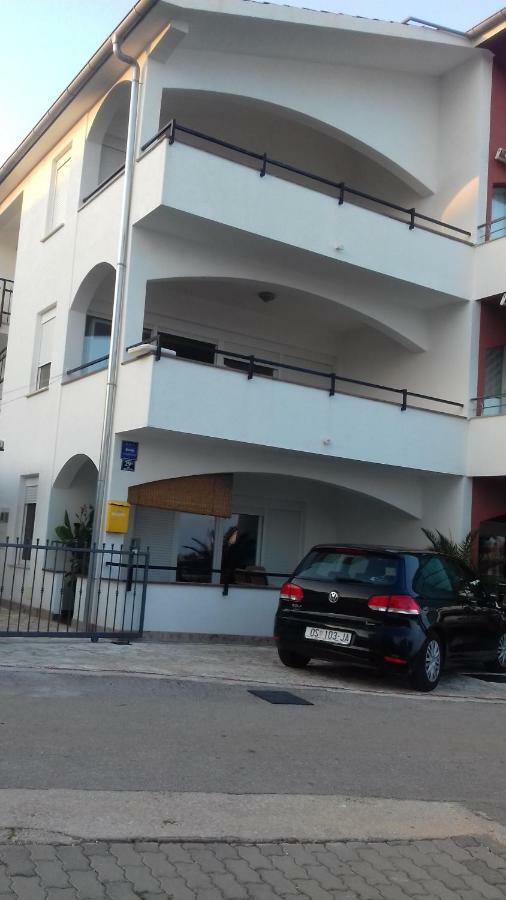 Apartmani Svalina - Seaview And 130M From Beach Trogir Exterior foto